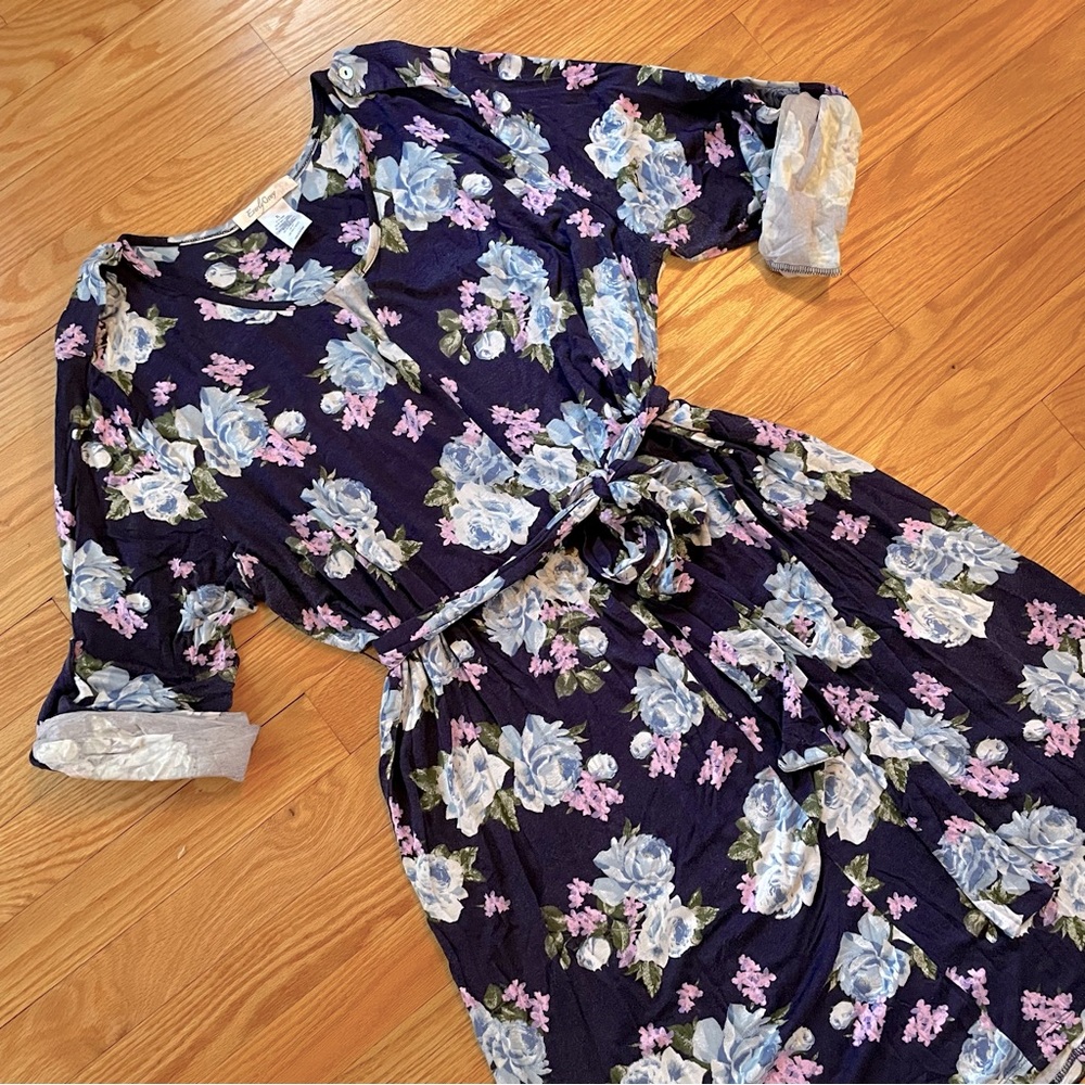 Everly Grey Maternity Tie V Neck Floral Dress